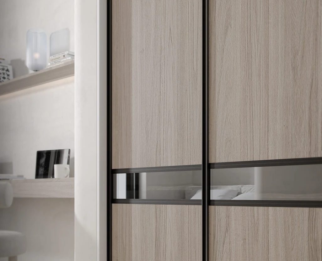 MS 140. ГАРДЕРОБНЫЙ ШКАФ 1